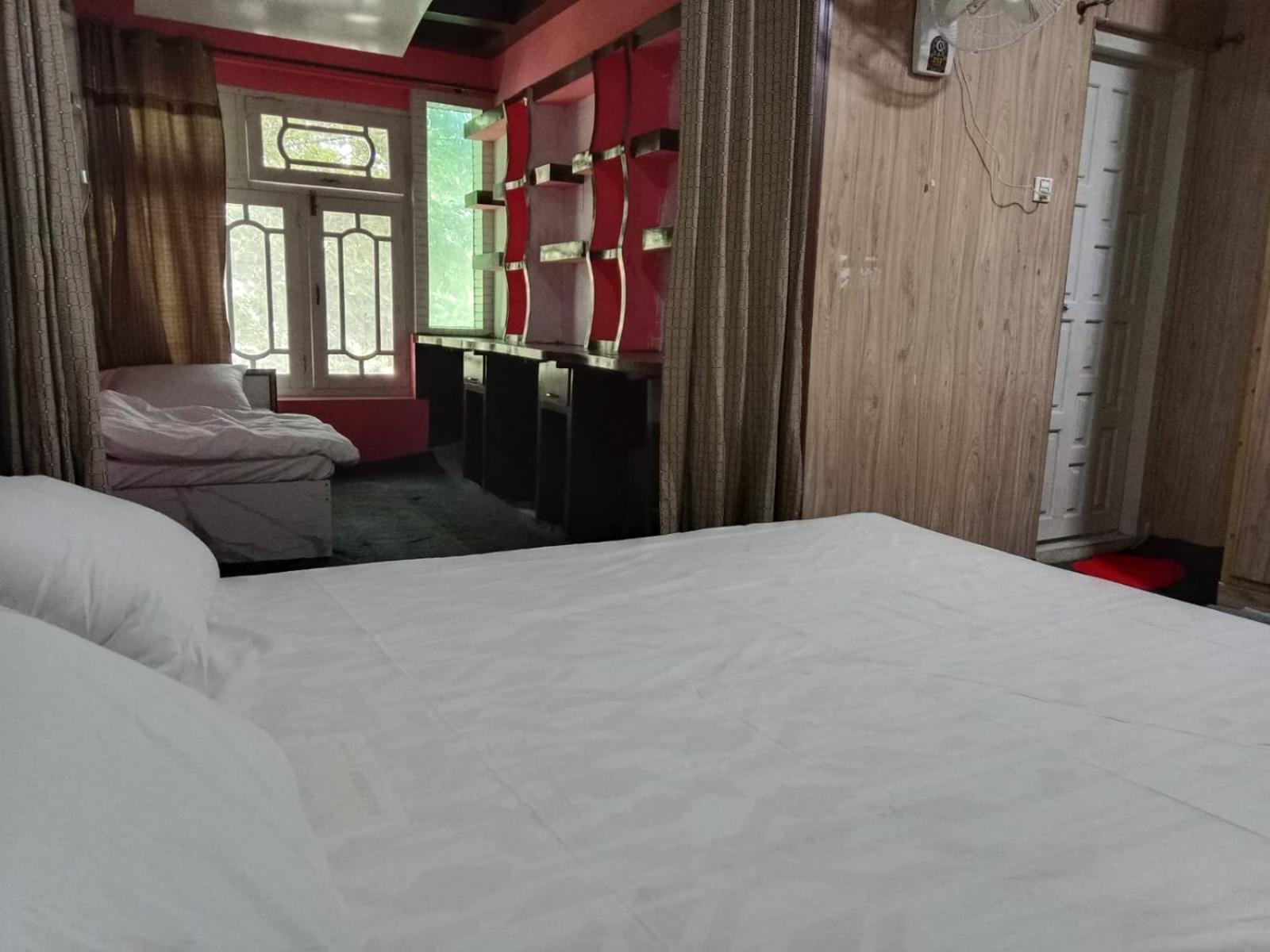 Golden Ibex Resort Skardu Eksteriør bilde